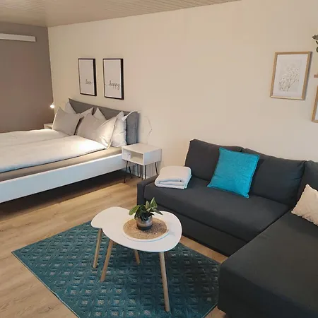 Kleine Auszeit - Stylish & Cozy Lejlighed Spiez